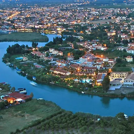 Tas Konak 4*